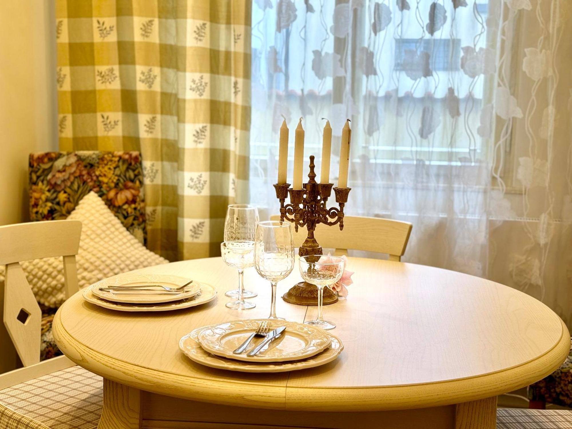 Unique Charles Bridge 2Bdr Apartment. Praha Bagian luar foto