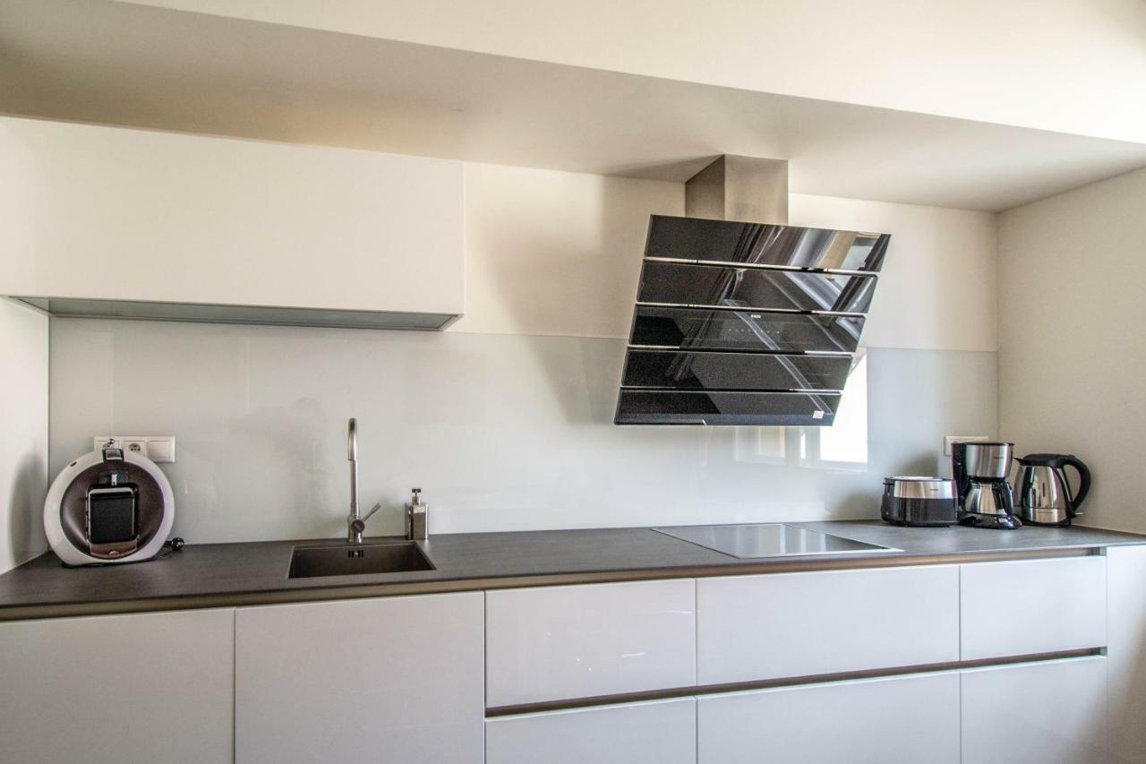 Unique Charles Bridge 2Bdr Apartment. Praha Bagian luar foto